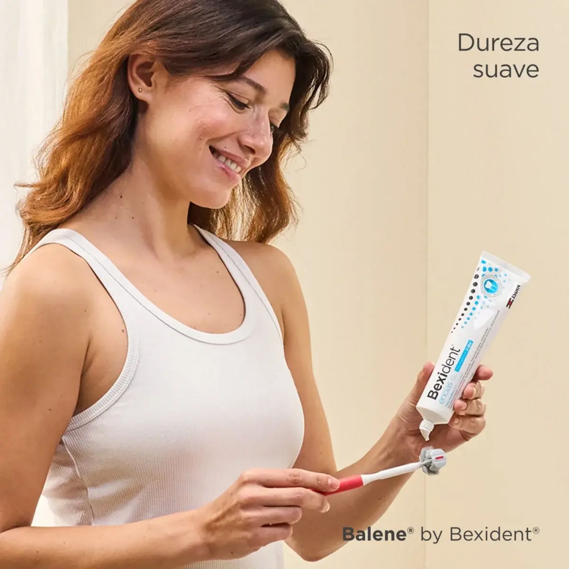 Balene by Bexident Escova de Dentes Suave Coral