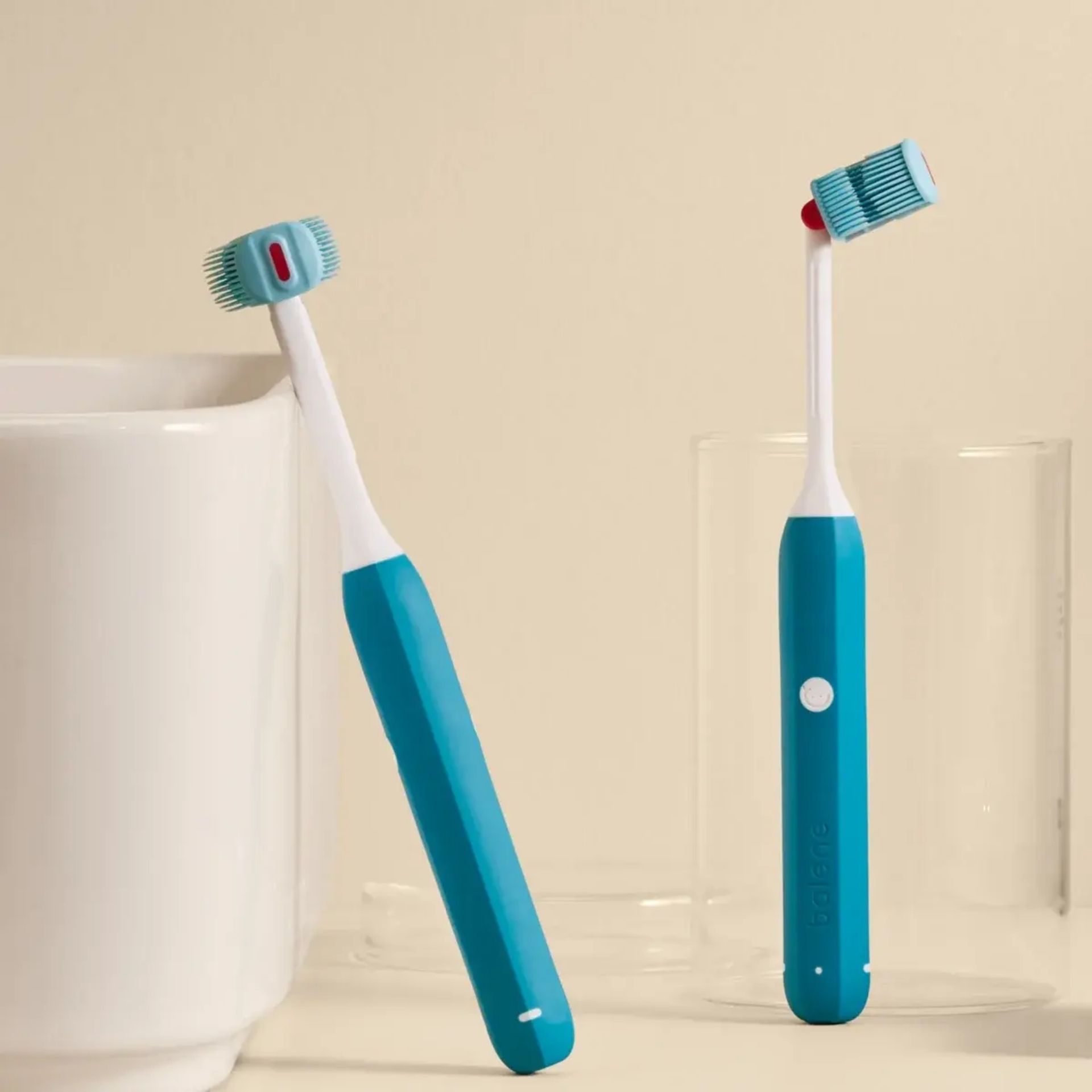 Balene by Bexident Junior Escova de Dentes 6A+ Azul