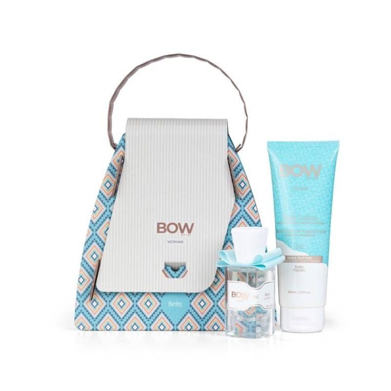 Bow Christmas Gift Box Betty